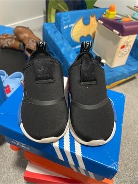 adidas Nmd 360 Kids Black Slip-On Athletic Shoes